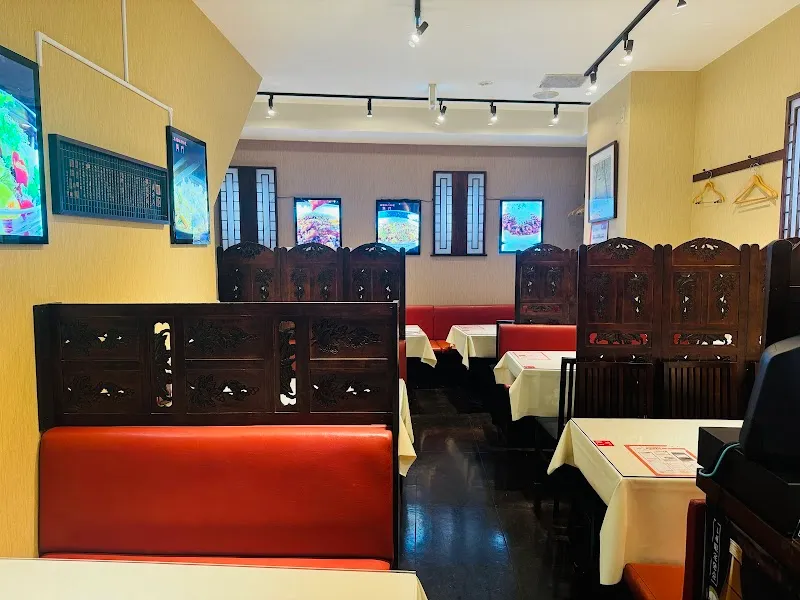 本場四川料理 龍門 目黒店